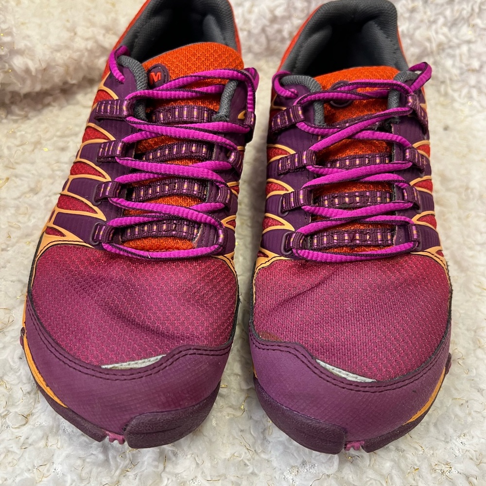 Merrill women’s athletic shoe